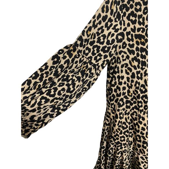 Everly Tiered Babydoll Dress Size Medium Animal Print Long Sleeve - Picture 4 of 6